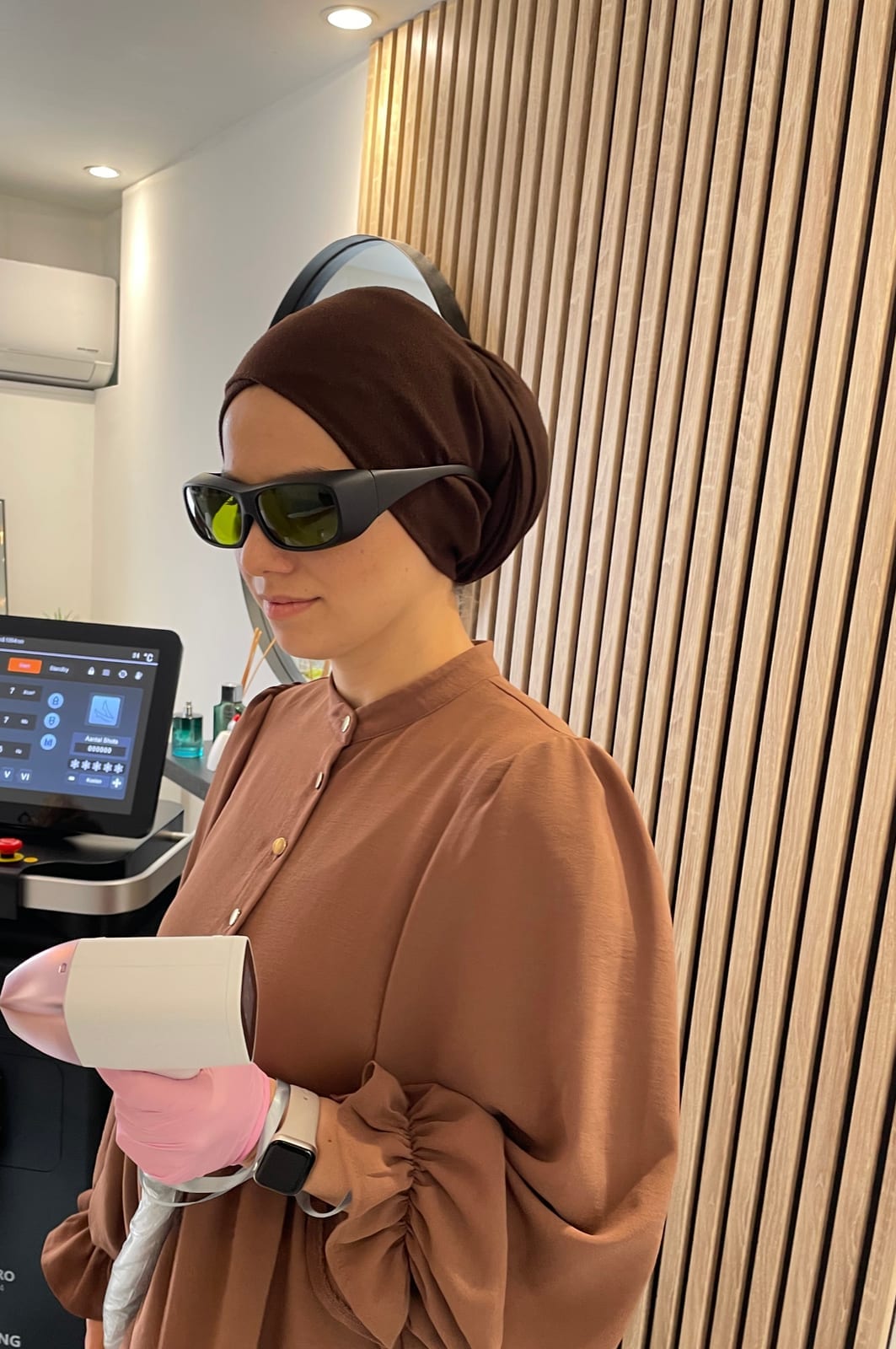 Elif - Laserspecialist & Lashlifting